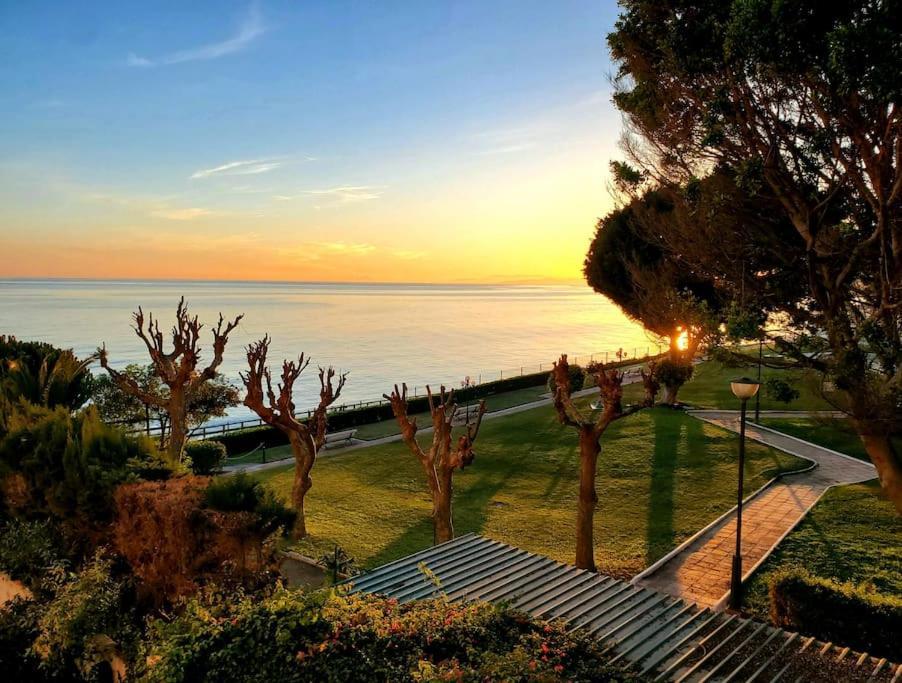 Casa Cachita 2-Confortable Estudio A Pie De Playa Estepona Ngoại thất bức ảnh