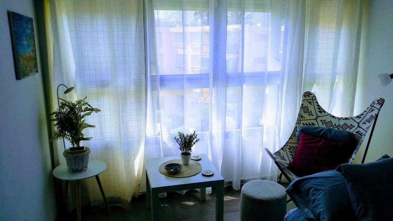 Casa Cachita 2-Confortable Estudio A Pie De Playa Estepona Ngoại thất bức ảnh