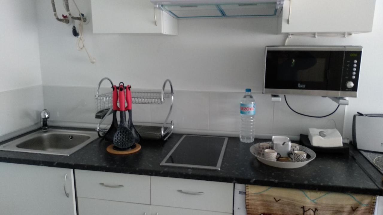 Casa Cachita 2-Confortable Estudio A Pie De Playa Estepona Ngoại thất bức ảnh