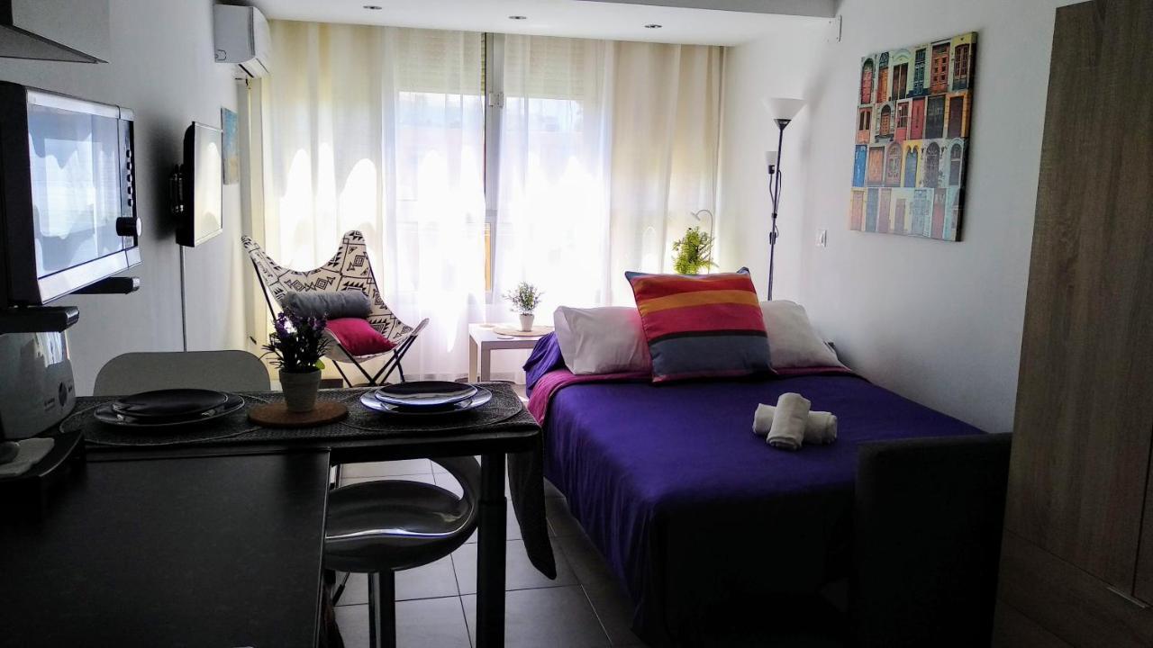 Casa Cachita 2-Confortable Estudio A Pie De Playa Estepona Ngoại thất bức ảnh