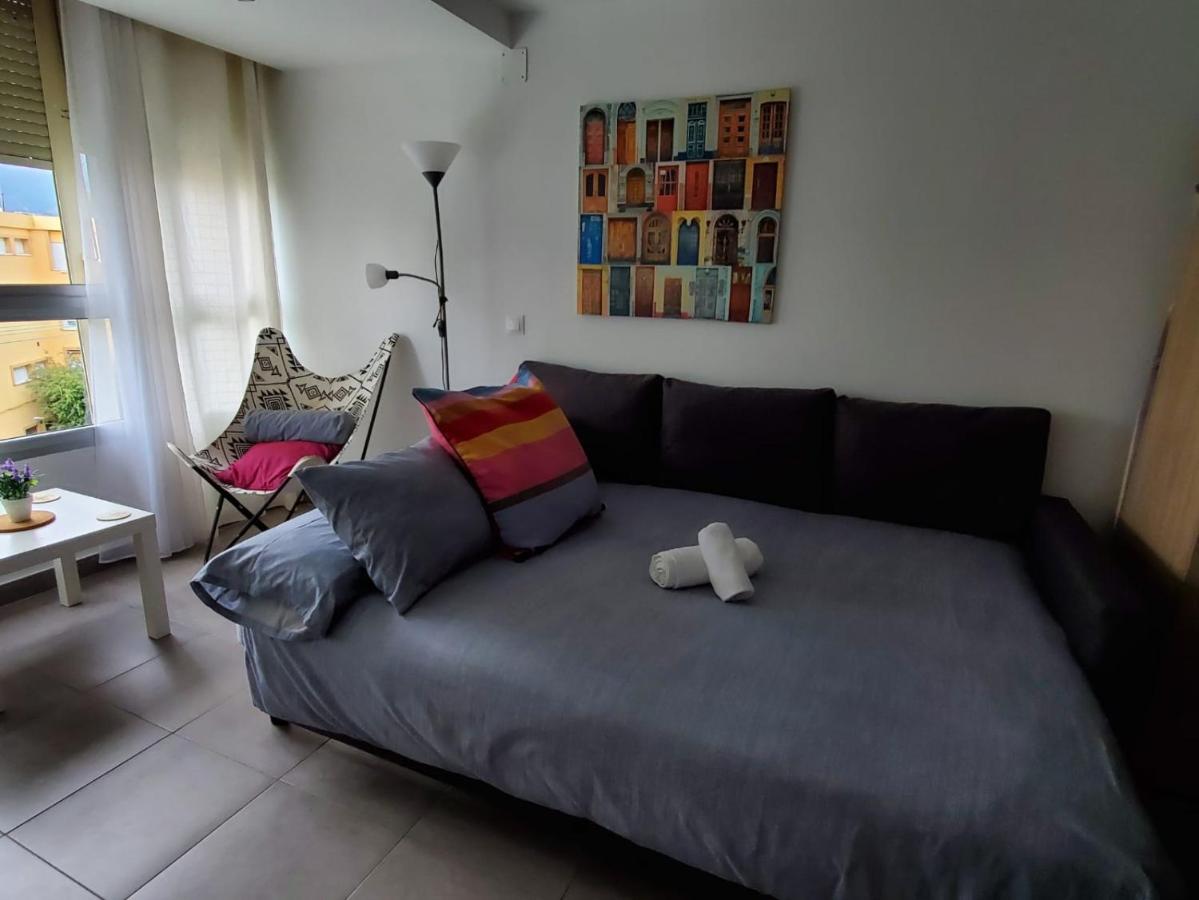 Casa Cachita 2-Confortable Estudio A Pie De Playa Estepona Ngoại thất bức ảnh